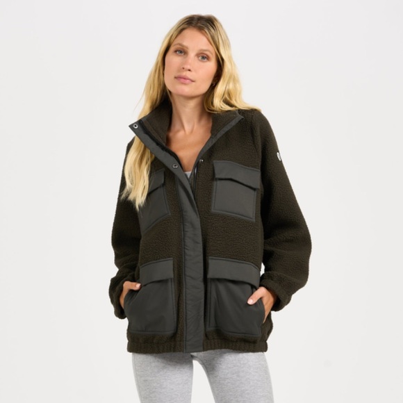 Vuori Jackets & Coats Vuori Utility Sherpa Jacket In Dark Oregano